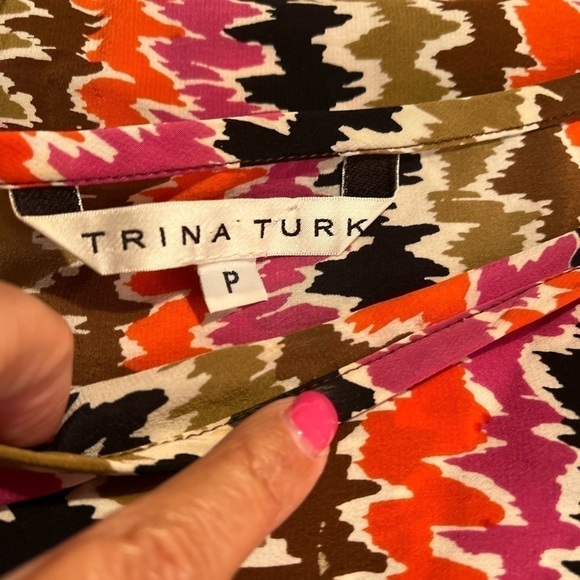 Trina Turk Fiesta Palma 100% Silk Multi Color Shirt Sz P (XS) NWOT - Picture 4 of 6